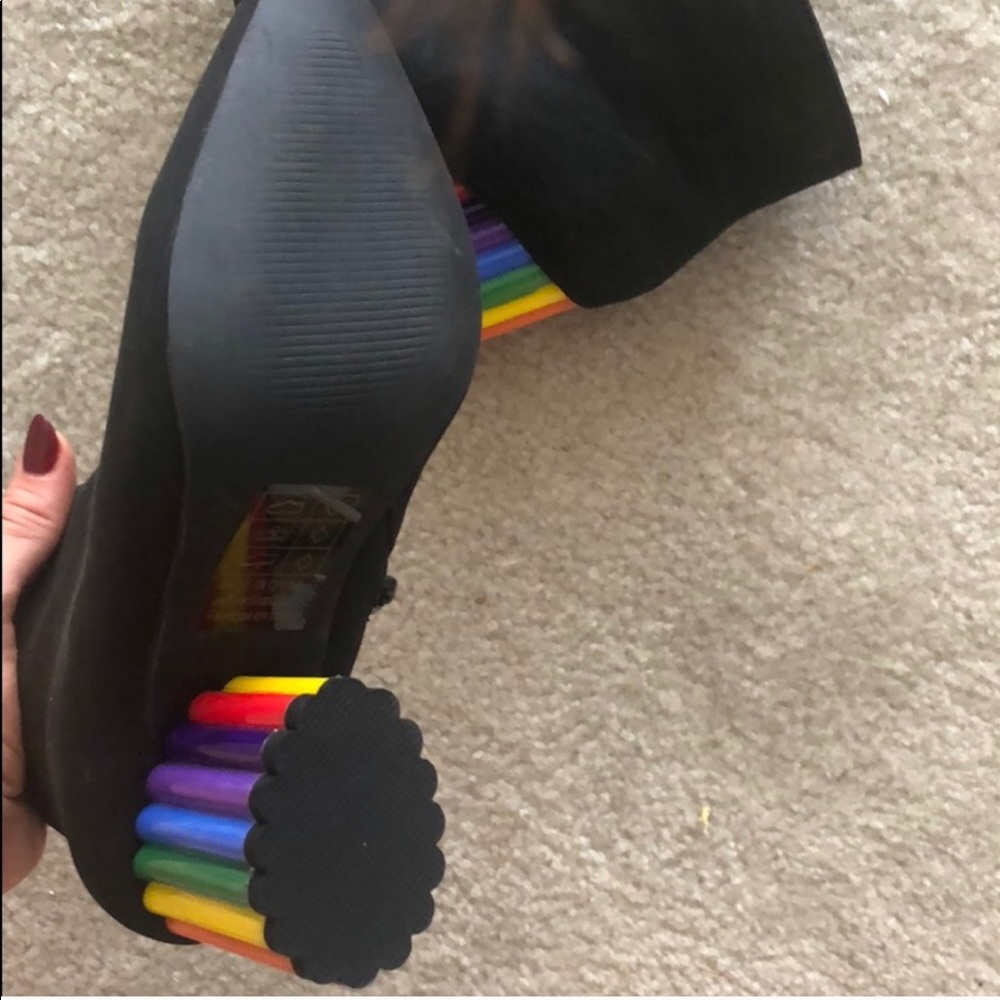 YRU Boots with decoration Rainbow Heel 👠 - Picture 6 of 6